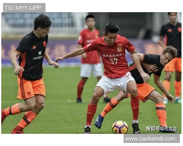 足球踢教练的成长之路与成功秘诀分享